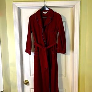 Pierre Cardin men’s vintage velour robe.  Size S/M.